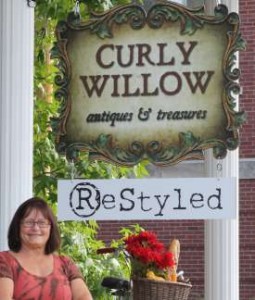 Curly Willow Antiques & Treasures