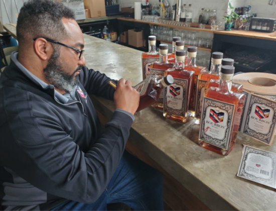 The IX Bourbon Whiskey – Kentucky
