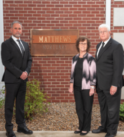 Matthews Mortuary –  Brownsburg