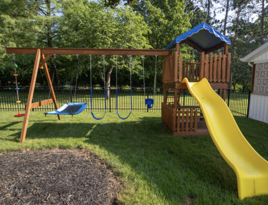 Family Fun Swing Sets – Middlebury