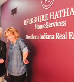 Lori Snyder – Berkshire Hathaway HomeServices