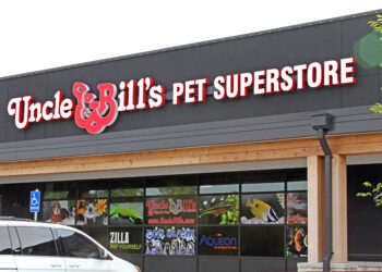 Storefront of a pet sore