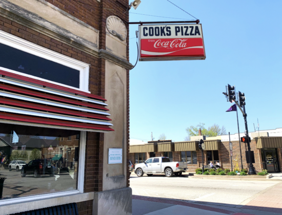 Cook’s Pizza