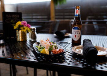 L.A. Cafe Is Still a Delicious Destination After 22 Years – Whitestown