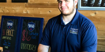 Server assistant at a restaurant