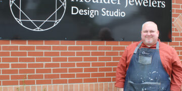 Business Spotlight: Moulder Jewelers