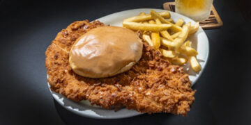 Tenderloin-tastic: The Tin Plate Continues to Churn out Flavorful Fare