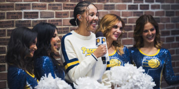 Olivia West Brings Inspiration to the Basketball Court and the Community