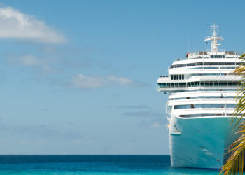 The Guide to Ocean Versus River Cruises