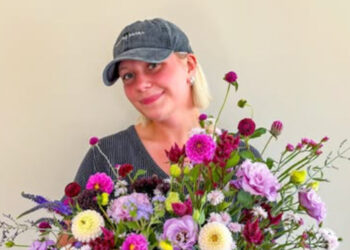 Local Sisters Create Unique Bakery and Flower Shop Concept