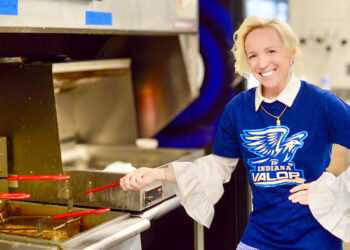 Chef T’s Chicken Express Brings Flavor to Franklin