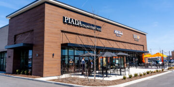 Piada Italian Street Food Opens in Avon