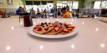 Business Spotlight: Lincoln Square Pancake House
