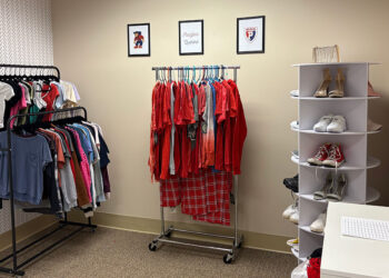 Plainfield Students Launch Hopeful Threads Closet