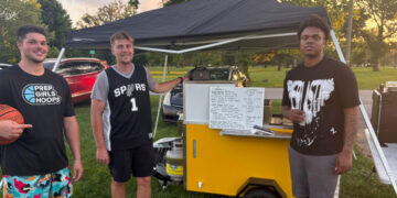 Local Zion Strong Revitalizes Local Basketball Courts