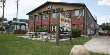 Big Hoffa’s Adds Speakeasy Bar to Westfield Location