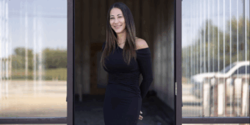 Business Spotlight: Ageless Aesthetics