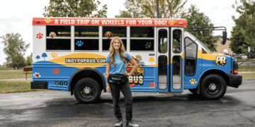Indy Pup Bus