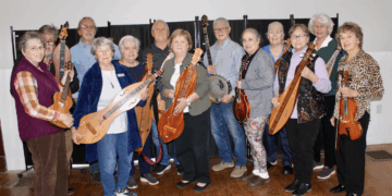 Strings of Community