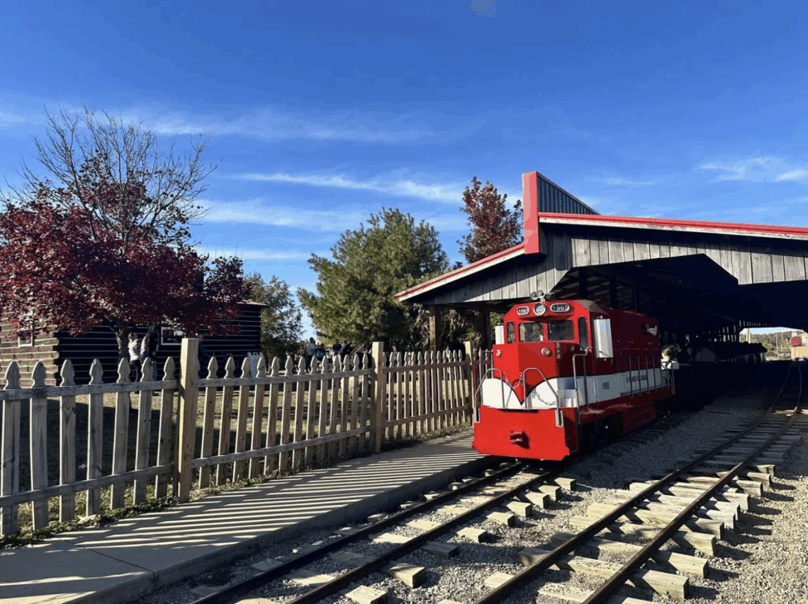 Lark Ranch Train Rides A Country Christmas Comes to Lark Ranch - Geist - Towne Post Network ...