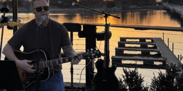 The Singing Firefighter: Steve Honeycutt