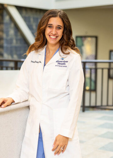 Dr. Deena Elsahy, a fellowship trained Minimally Invasive GYN Surgeon at Riverview Health (Photographer / Robert Jones)