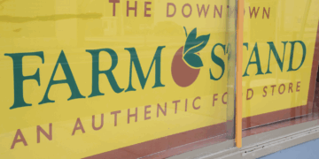 The Downtown Farm Stand