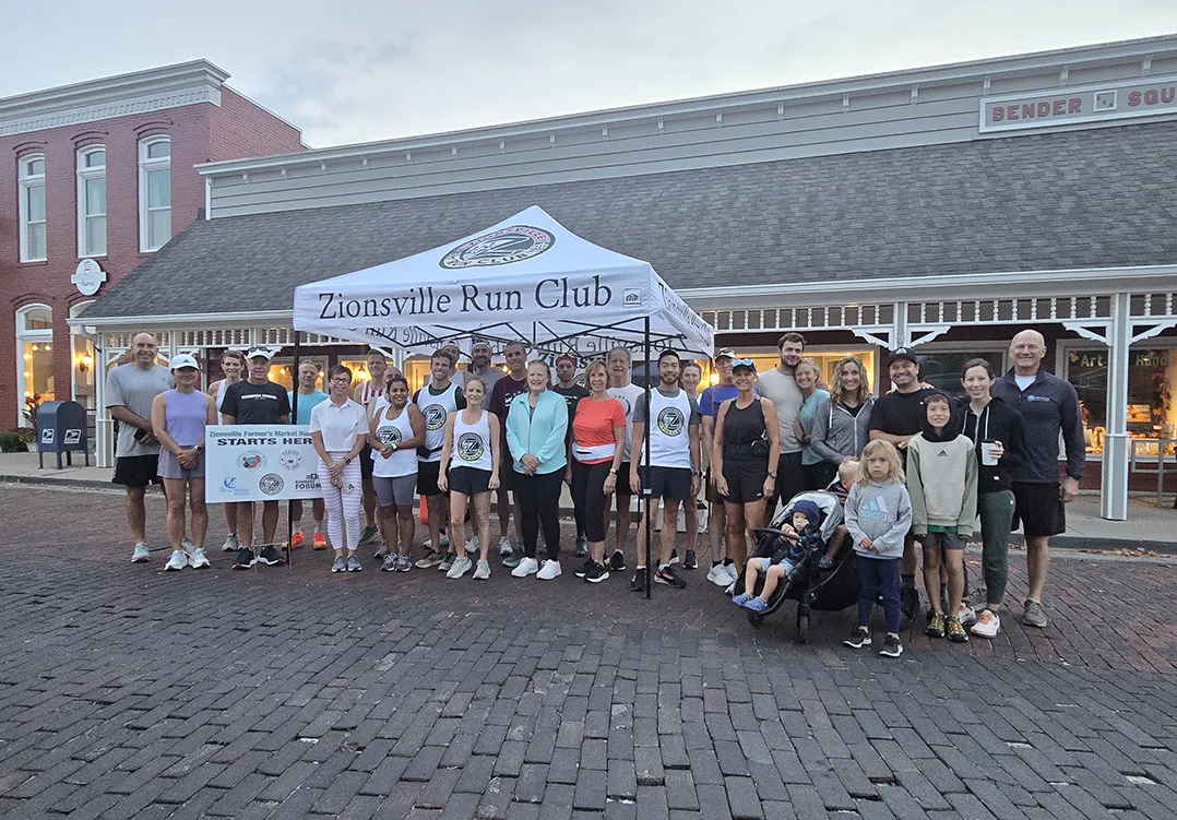 Zionsville Run Club Meet Up With The Crew
