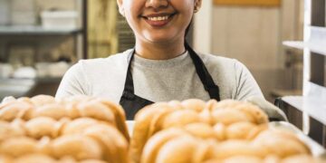 Sahm’s Coffee Cake Has Been an Indianapolis Favorite for 37 Years