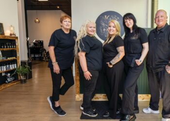 Community Cuts Family‑Style Barbershop K8 Fades Brings People Together