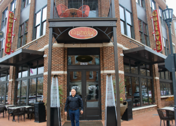 Gustavo’s Largest Location Brings Mexican Culture to Norton Commons